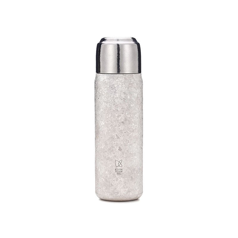 Bouteille isotherme en titane Ti3107