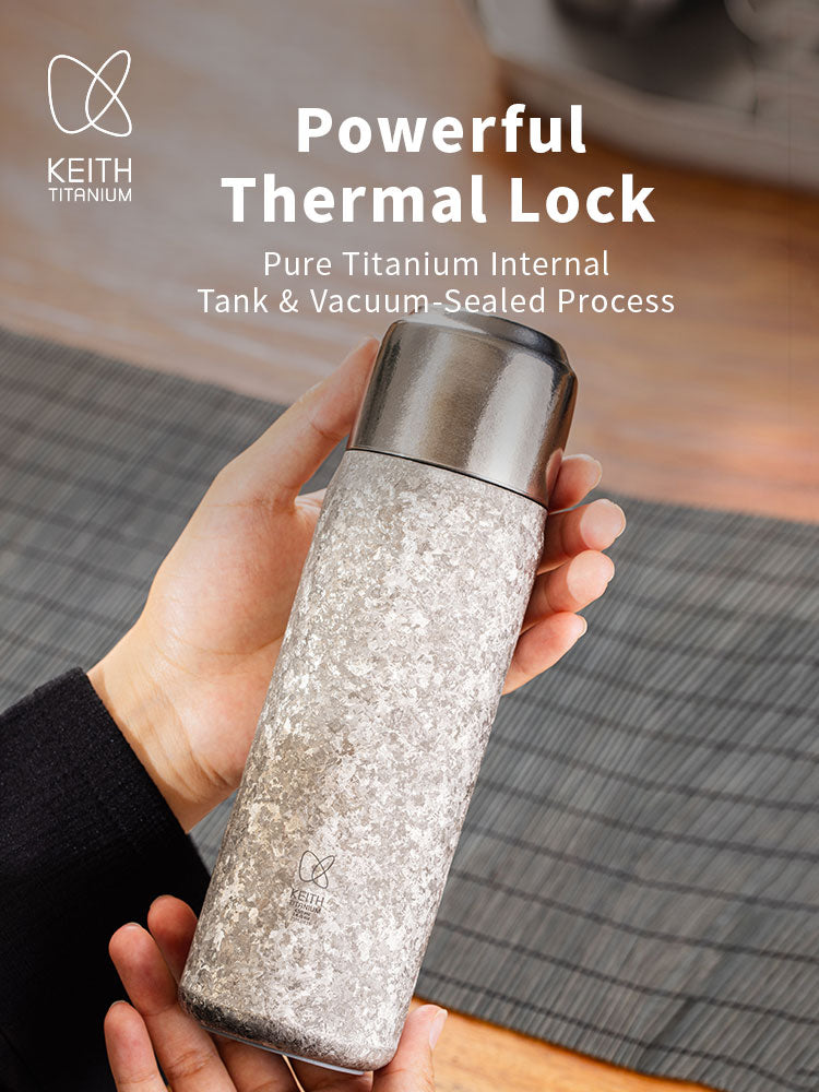 Bouteille isotherme en titane Ti3107